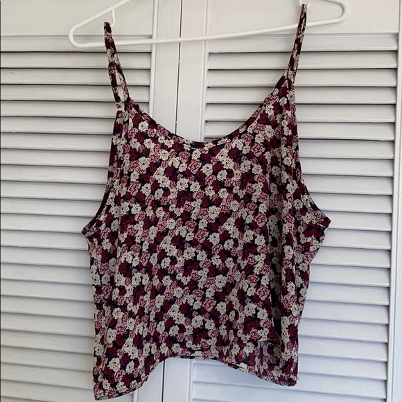 Aritzia Talula Cropped Flower Camisole - Picture 1 of 5